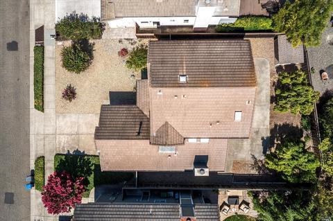 2104 Saint Augustine Cir, Petaluma, CA 94954 photo 28
