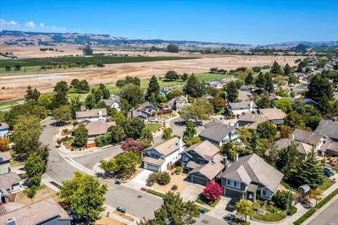 2104 Saint Augustine Cir, Petaluma, CA 94954 photo 30