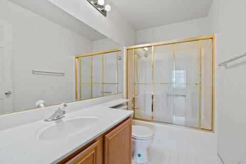 2104 Saint Augustine Cir, Petaluma, CA 94954 photo 22