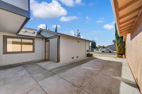 983 Matthew Ct, Fairfield, CA 94533 photo 5