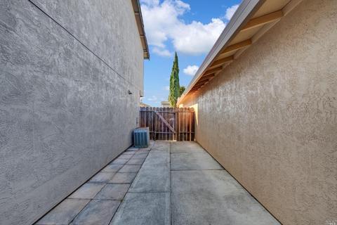 983 Matthew Ct, Fairfield, CA 94533 photo 44