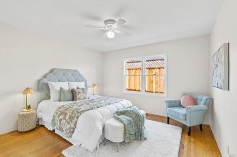 219 E Spring St, Napa, CA 94559 photo 23