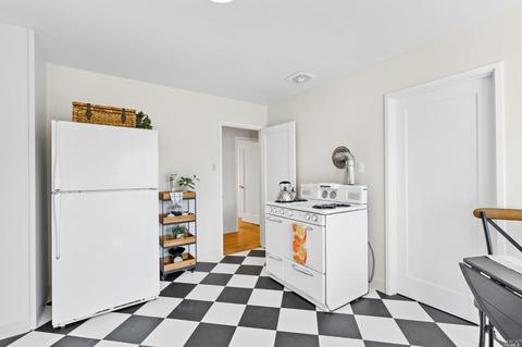 219 E Spring St, Napa, CA 94559 photo 21