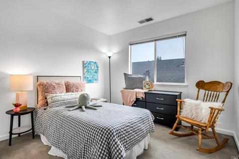 2054 Devonshire Dr, Napa, CA 94558 photo 40