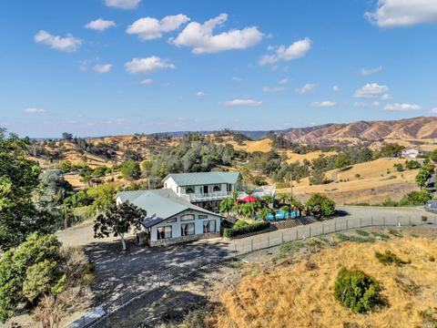 3959 Canal Ln, Winters, CA 95694 photo 2