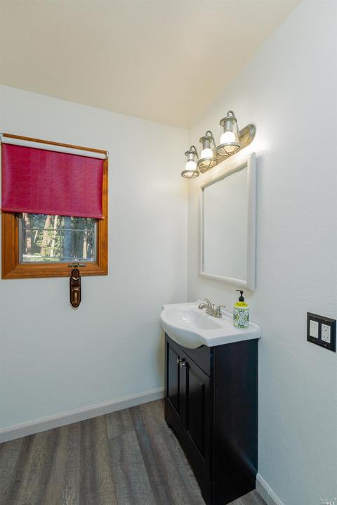 1615 Lilac Cir, Willits, CA 95490 photo 15