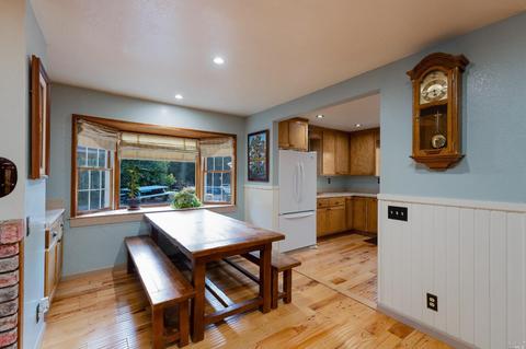1615 Lilac Cir, Willits, CA 95490 photo 6