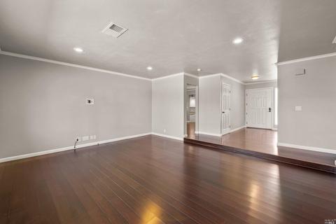 2152 Madrone Dr, Fairfield, CA 94534 photo 5