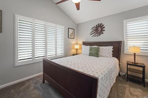 463 Jade Cir, Vallejo, CA 94590 photo 18