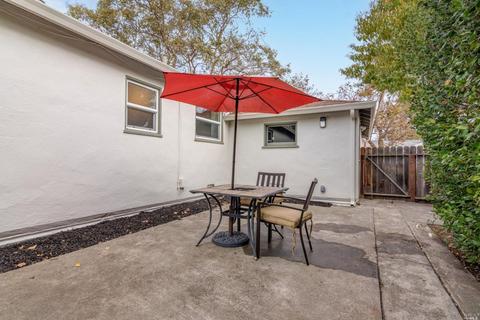 1345 Arkansas St, Vallejo, CA 94590 photo 25