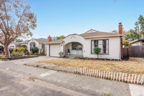 1345 Arkansas St, Vallejo, CA 94590 photo 2