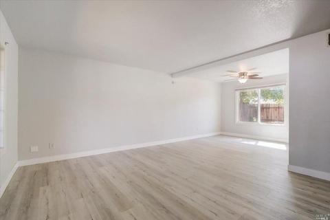 1783 Barton Dr, Fairfield, CA 94534 photo 8