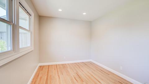24 Estrada Ln, Corte Madera, CA 94925 photo 17