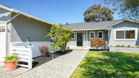 24 Estrada Ln, Corte Madera, CA 94925 photo 2