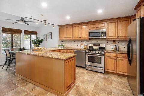 20 Flicker Dr, Novato, CA 94949 photo 10
