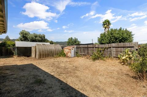 74 Clark Ave, Cloverdale, CA 95425 photo 17