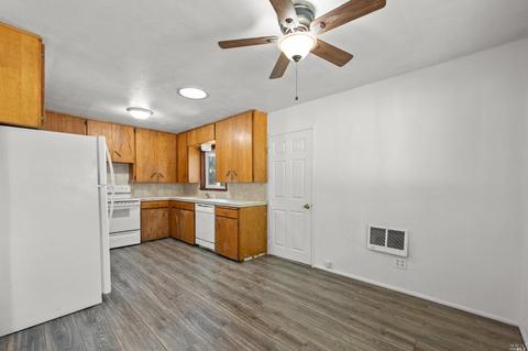 74 Clark Ave, Cloverdale, CA 95425 photo 7