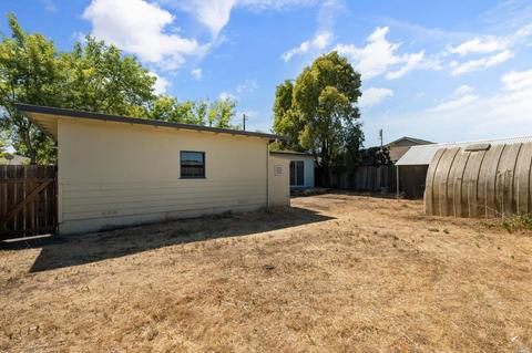 74 Clark Ave, Cloverdale, CA 95425 photo 19