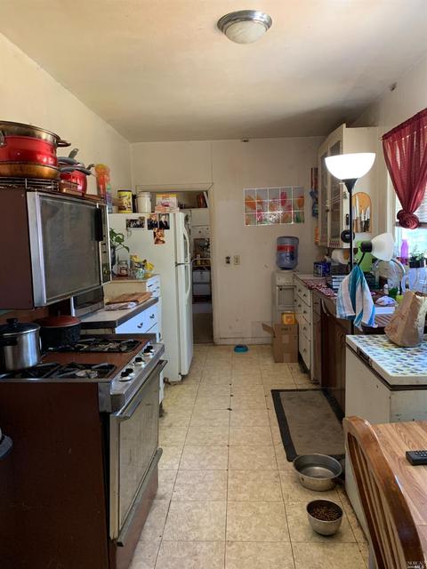 316 Glenn St, Vallejo, CA 94590 photo 2