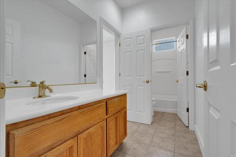 7309 Hapsburg Crown Ct, Vallejo, CA 94591 photo 17