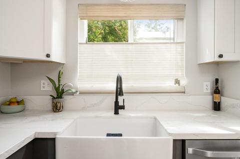 27 Front St #C, Healdsburg, CA 95448 photo 5