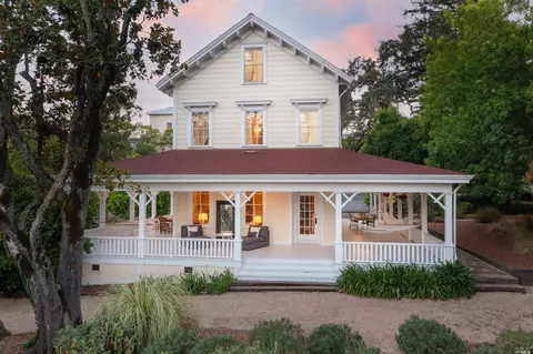 1817 Main St, Saint Helena, CA 94574