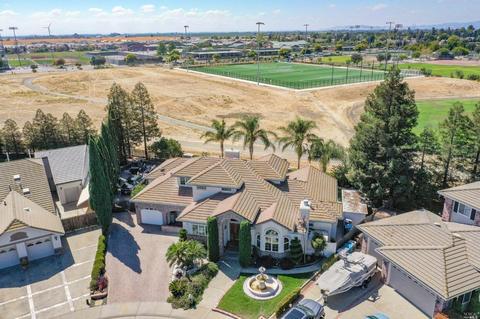715 Arnold Ct, Dixon, CA 95620 photo 5