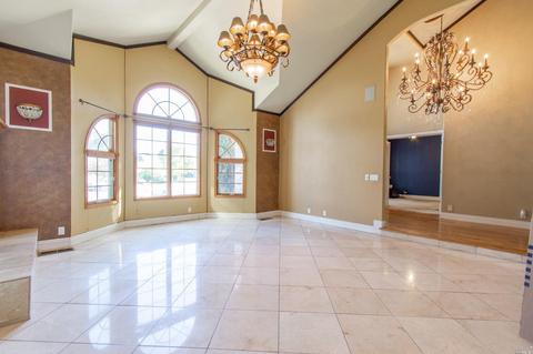 715 Arnold Ct, Dixon, CA 95620 photo 14