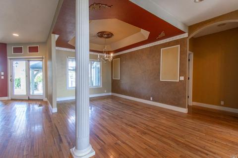 715 Arnold Ct, Dixon, CA 95620 photo 9