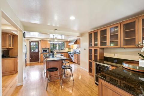 110 Rincon Way, Vallejo, CA 94590 photo 3