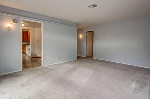 506 Diana Dr, Vallejo, CA 94589 photo 5