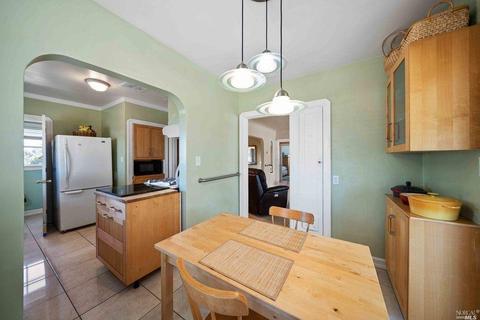 44 D St, Vallejo, CA 94590 photo 23
