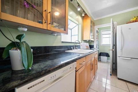 44 D St, Vallejo, CA 94590 photo 18