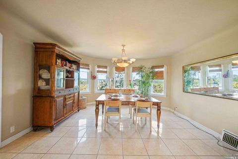 44 D St, Vallejo, CA 94590 photo 9