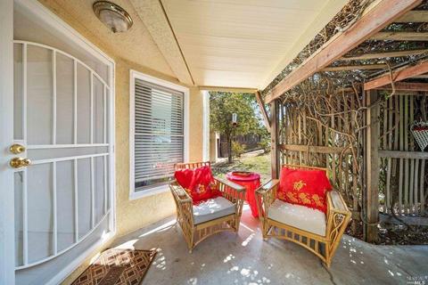 44 D St, Vallejo, CA 94590 photo 1