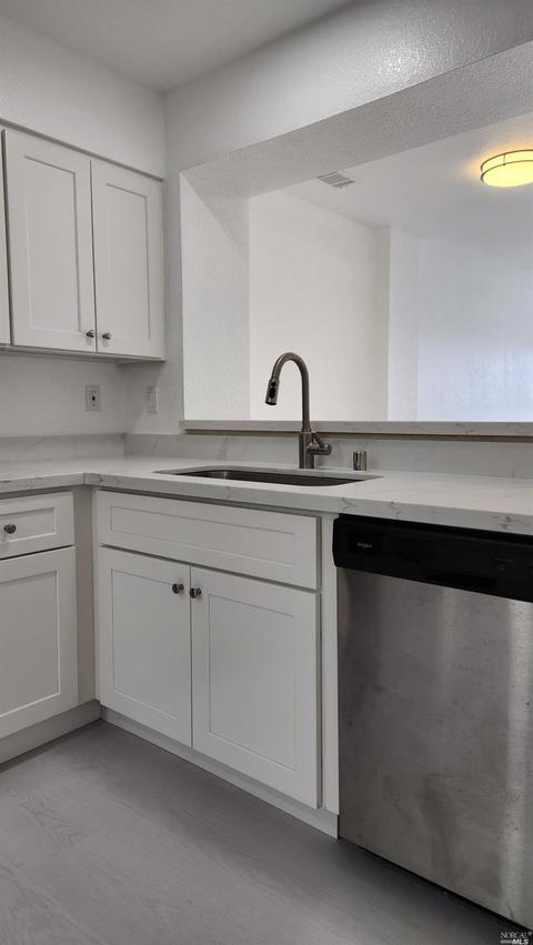 135 Nantucket Ln, Vallejo, CA 94590 photo 9