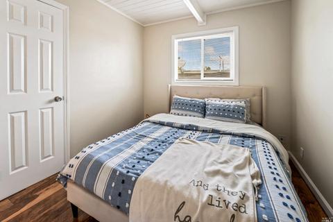 1061 Coronel Ave, Vallejo, CA 94591 photo 17