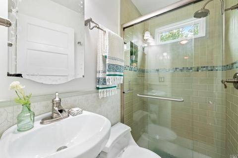 1446 Pine St, Napa, CA 94559 photo 11