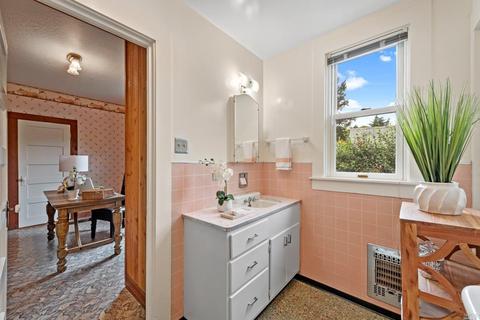 1446 Pine St, Napa, CA 94559 photo 13