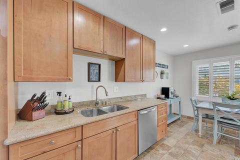 721 Rosewood Ave, Vallejo, CA 94591 photo 35