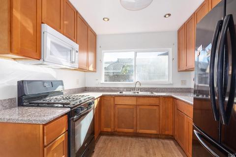 1107 Griffin Dr, Vallejo, CA 94589 photo 14