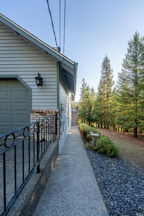 1619 Primrose Dr, Willits, CA 95490 photo 25