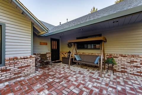 1619 Primrose Dr, Willits, CA 95490 photo 2