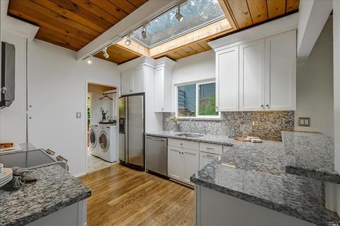 451 Marin Ave, Mill Valley, CA 94941 photo 12