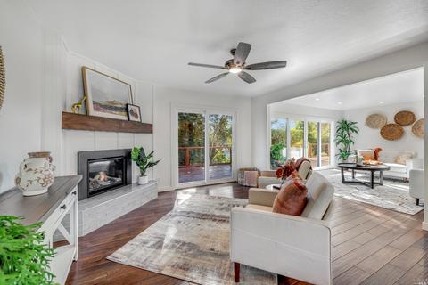 604 Elm Dr, Petaluma, CA 94952 photo 27