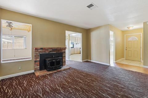 2435 Gulf Ct, Fairfield, CA 94533 photo 8