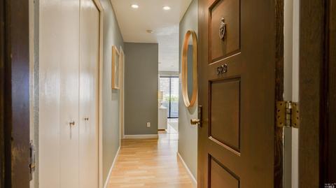 523 Seaver Dr, Mill Valley, CA 94941 photo 3