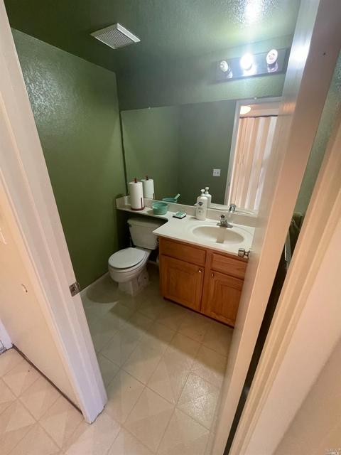 135 Vanessa St, Vallejo, CA 94589 photo 8