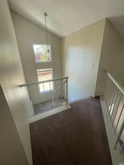 135 Vanessa St, Vallejo, CA 94589 photo 9