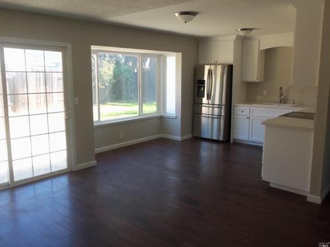 615 Alma Ct, Dixon, CA 95620 photo 8